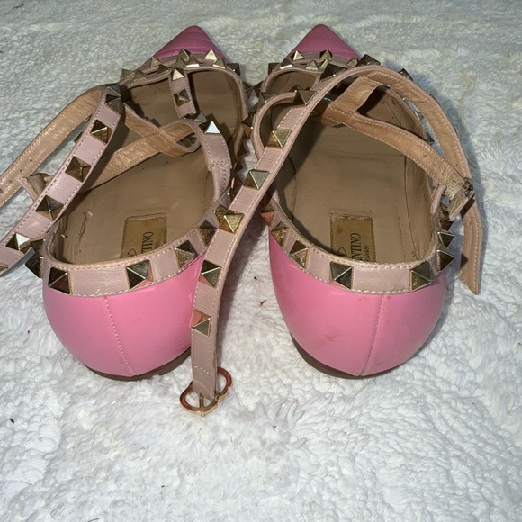 Valentino Garavani Pink Studded Women's Shoes - Picture 5 of 9